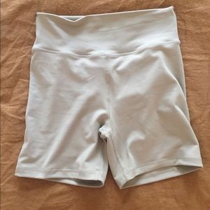 Muscle nation scrunch bum leggings